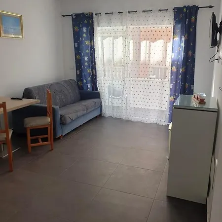 Apartamento Edificio Blanco *