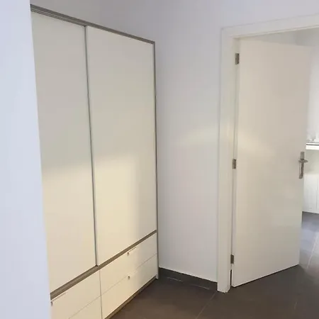 Apartamento Edificio Blanco